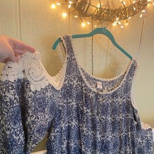 3X Shoulderless navy & cream blouse crochet detail